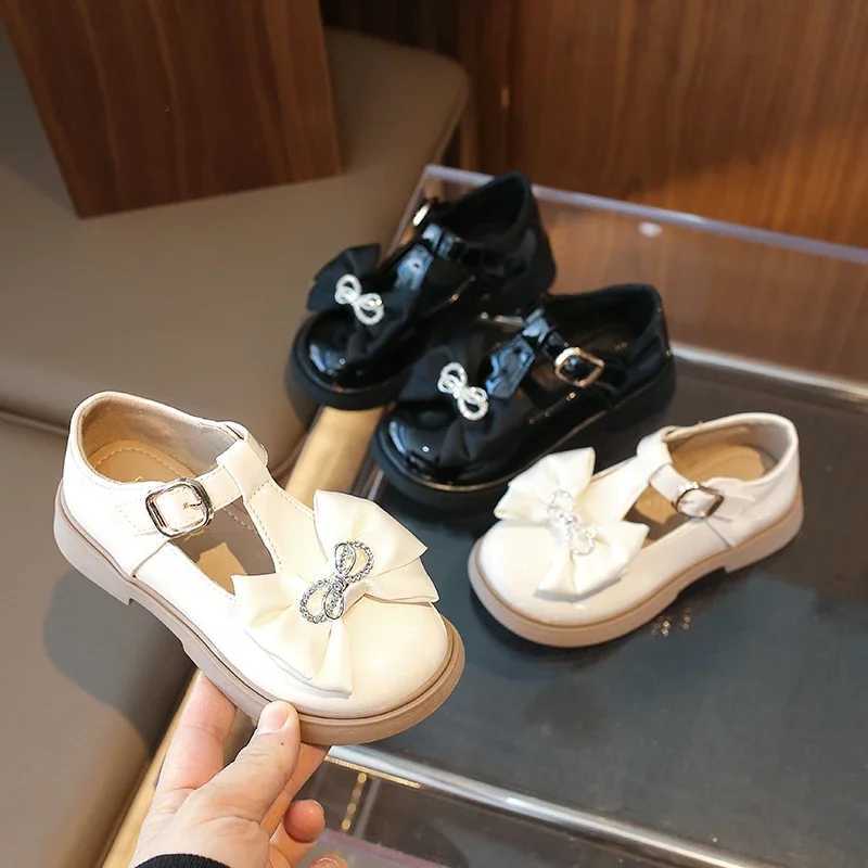 Children Leather Shoes for School Par Black White Girls Dress Shoes Kids Leather Flats T-strap Bow Simple Classic Buckle New W241228