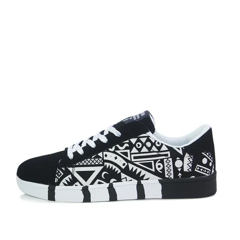 Graffiti Canvas Mens Outdoor New Men Sneakers Casual Printing Fashion Flat Vulcanized Shoes Man zapatillas hombre ddmythur