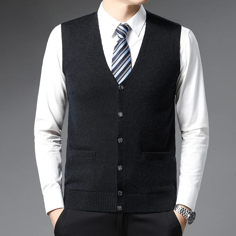 Autumn and Winter Mens Cardigan Vest Without Plush Fashion Casual Knitted Sweater Warm V-neck Vest 241228