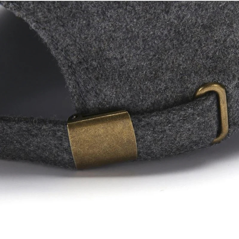 60-64cm Extra Large Size Wool Blend Baseball Dad Cap Male Winter Outdoors Felt Hat Big Bone Elder Man Warm Sport Caps 241227