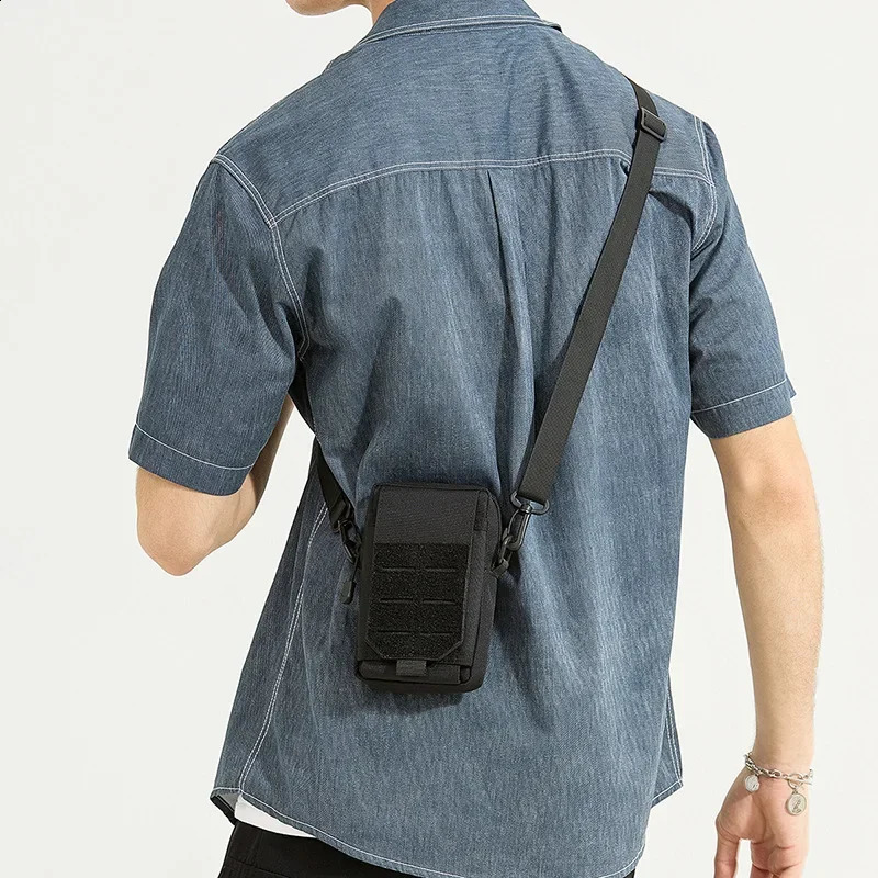 Mens Crossbody Casual Bag Fashion Trend Shoulder Phone Waterproof Oxford Cloth Tactical Style Lightweight Portable 241227