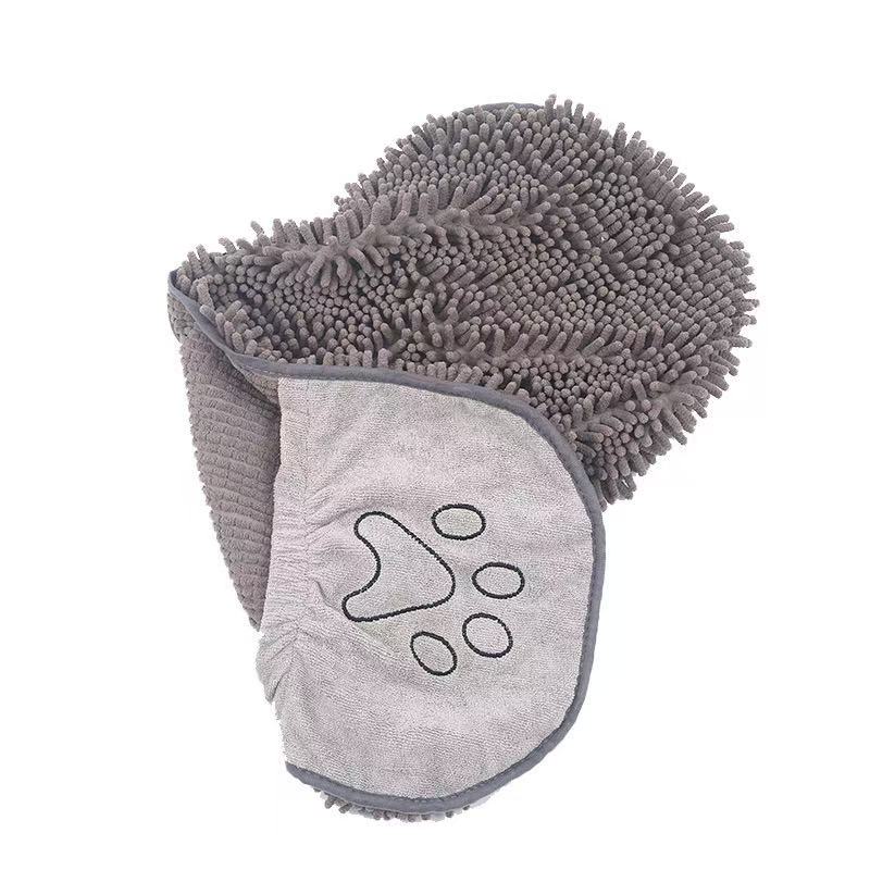 Dog drying towel transformed into dog bath pad, super soft, absorbent and quick drying, machine washable dog towel with detachable strap