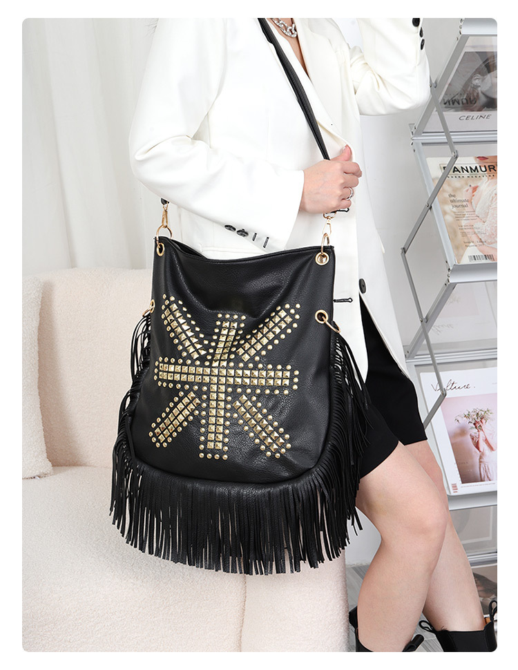Fashion Rivet Crossbody Shoulder For Women Brand Designer Large Capacity Ladies Handbags Long Tassel Female Messenger Bags