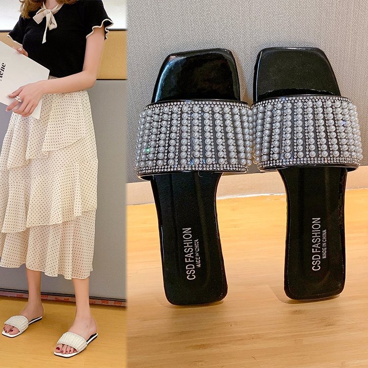 Women Slippers Fashion Flat Bottom New Outerwear Seaside Versatile Slippers Size 35-40 Triple Black White Free shipping