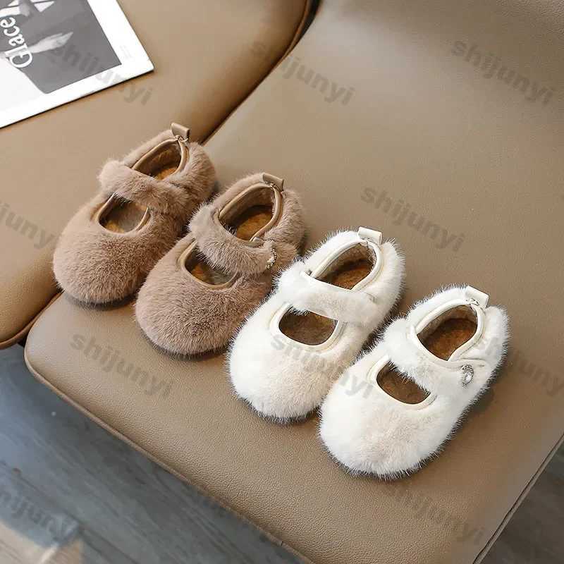 Childrens Winter Cotton Mat Warm Cotton Fur Fluffy Childrens Apartment Girls Slippers Princess Sweet Anti slip Shoes W241228