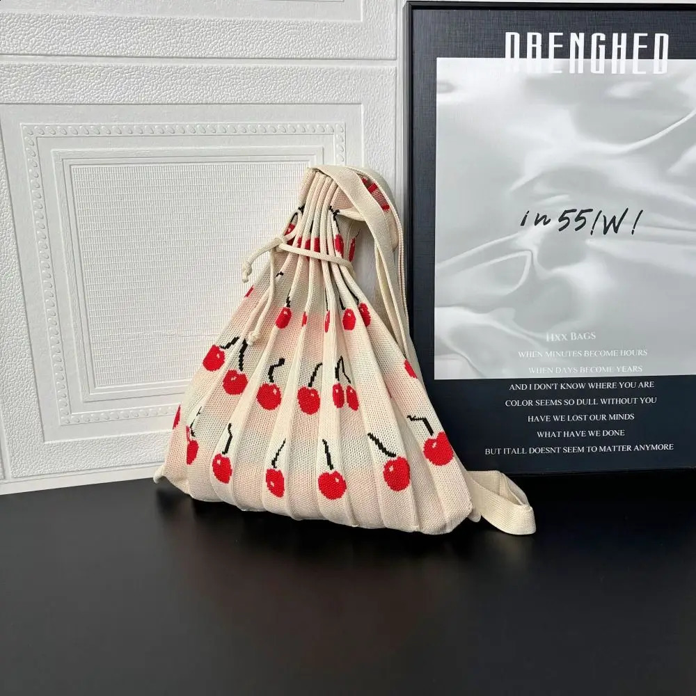 Chic Knitted Shoulder Bag Casual Reusable Wrist Handbag Foldable Shopping Bags For Women Girls 241225