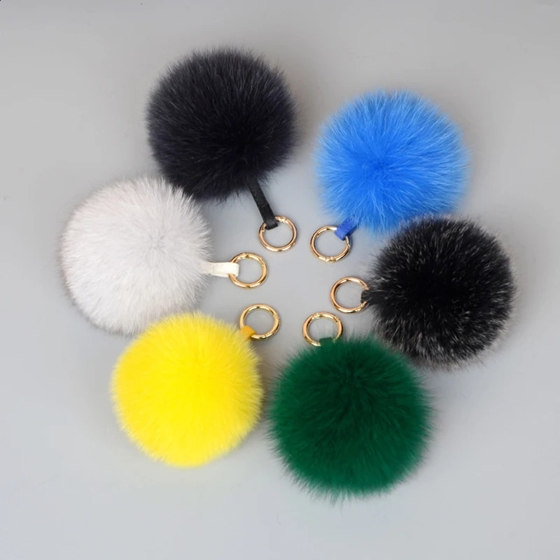 Chain Metal Ring Pendant For Women 13cm Fluffy Fox Fur Ball Pom Poms Fur Pompom High Quality Keychain Car Key 241227