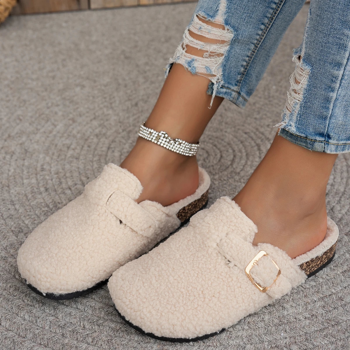 Womens and Mens Winter Indoor Home Warm Warm and Comfortable Plush Slippers 241227