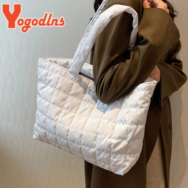 Winter Large Capacity Space Handbag Warm Padded Cotton Shoulder Bag Portable Bag Fashion Lady Top-handle Bags sac 241228