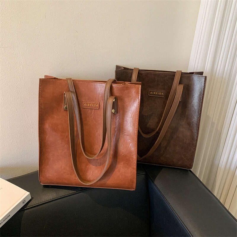 Vintage Large Capacity Commuting New Women's College Student Stylish Versatile Shoulder Bag, Hand-Held Tote Bag