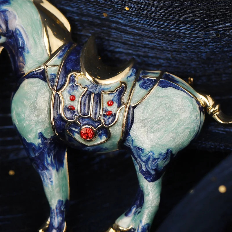 Chinese Style Enamel Horse Brooch Museum Style Animal Brooch Pin for Women Fashion Jewelry Gift 241227