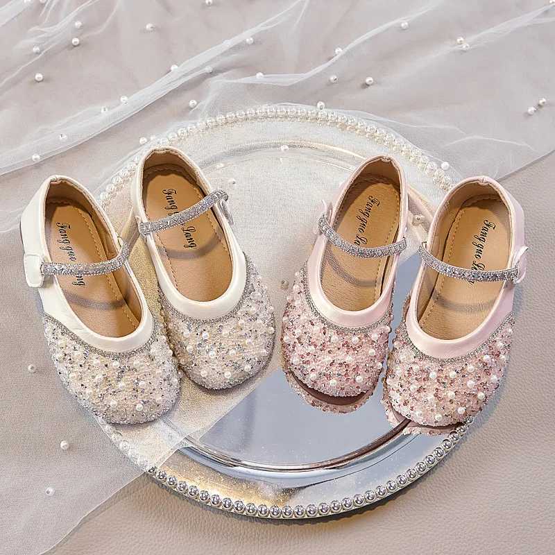 Fashionable and elegant light childrens womens leather shoes Mary Jane luxury rhinestone childrens princess pearl dress flat shoes W241228