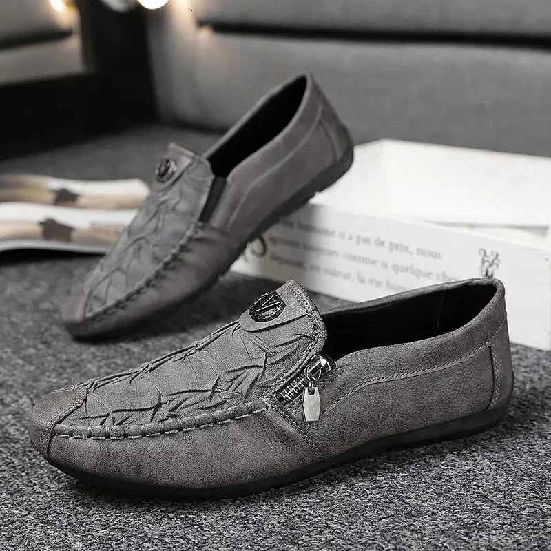 Fashion Leather Men Casual Outdoor Breathable Walking Lightweight Mens Loafers Lazy Driving Shoes Sneakers