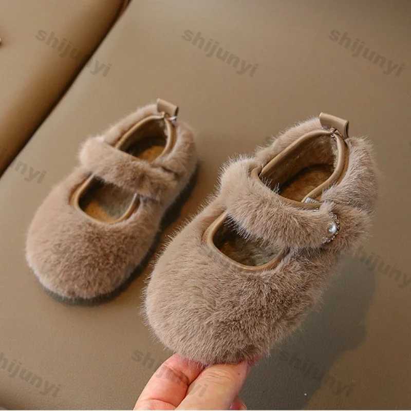 Childrens Winter Cotton Mat Warm Cotton Fur Fluffy Childrens Apartment Girls Slippers Princess Sweet Anti slip Shoes W241228