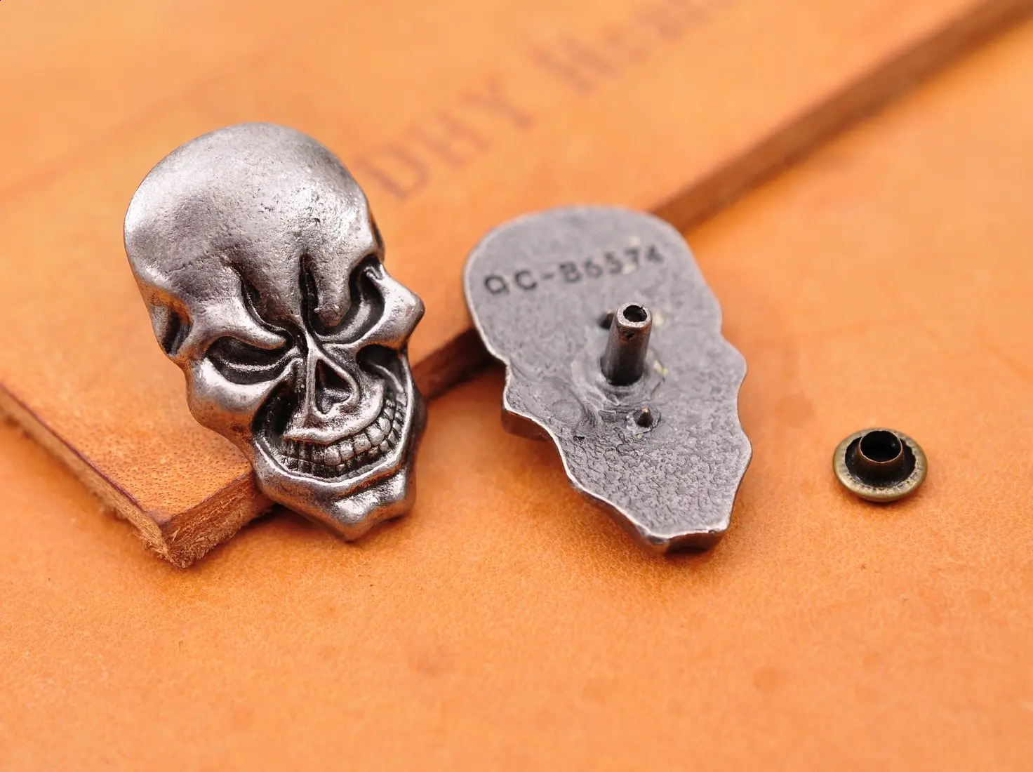 10X Heavy Antique Silver Rock Punk Motocycle Skull Skeleton Leathercraft Accessories Hardware CONCHOS Rivetback 241227