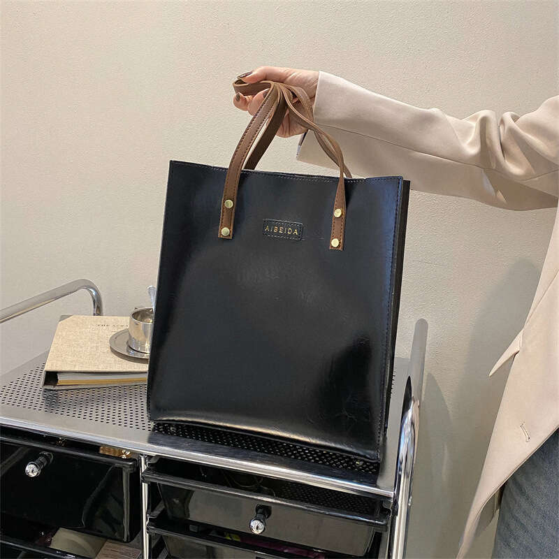 Vintage Large Capacity Commuting New Women's College Student Stylish Versatile Shoulder Bag, Hand-Held Tote Bag