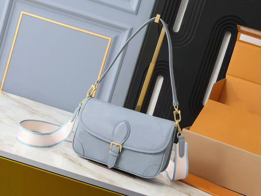 Classic New High Quality Bags Womens Women Crossbody Bag Purses Leather Clutch Fashion #663333888888