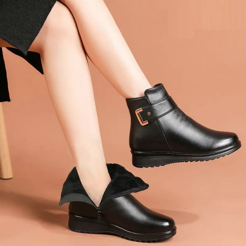 High Quality Fashion Winter BlackBoots Women Leather Warm Fur Ankle Boots Mother Outdoor Leisure Nonslip Snow Woman Shoes 241223