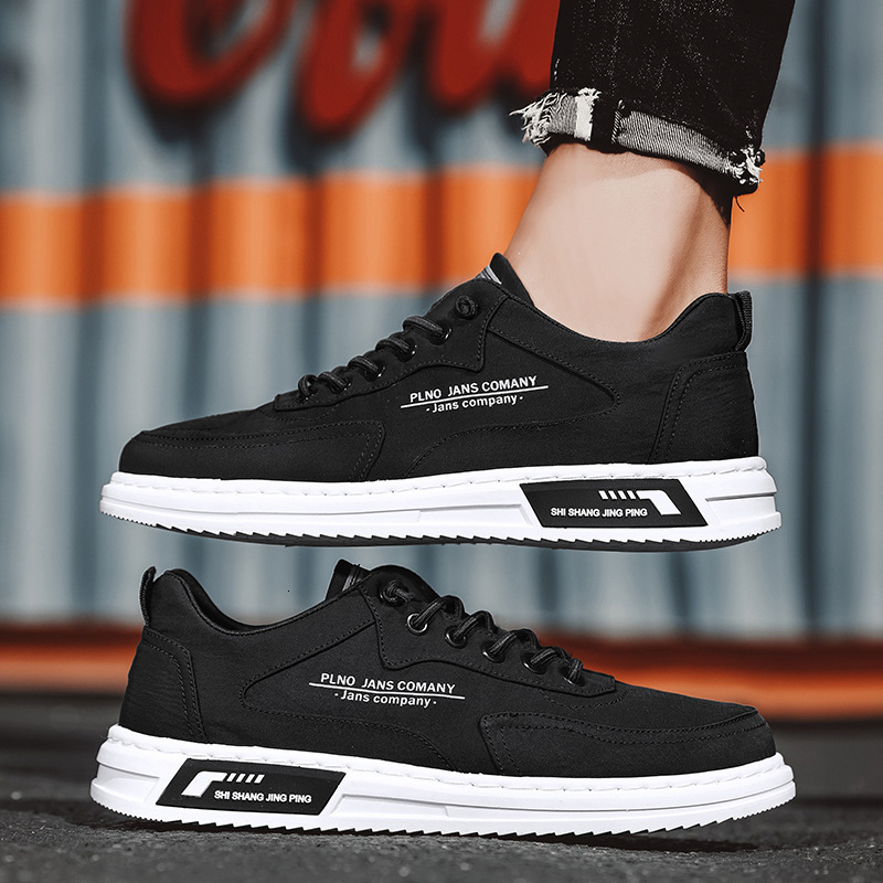 Mens Vulcanized Flat Non-slip Wear-resistant Breathable Sneakers Classic Fashion Canvas Casual Brand Shoes for Men ddmythur