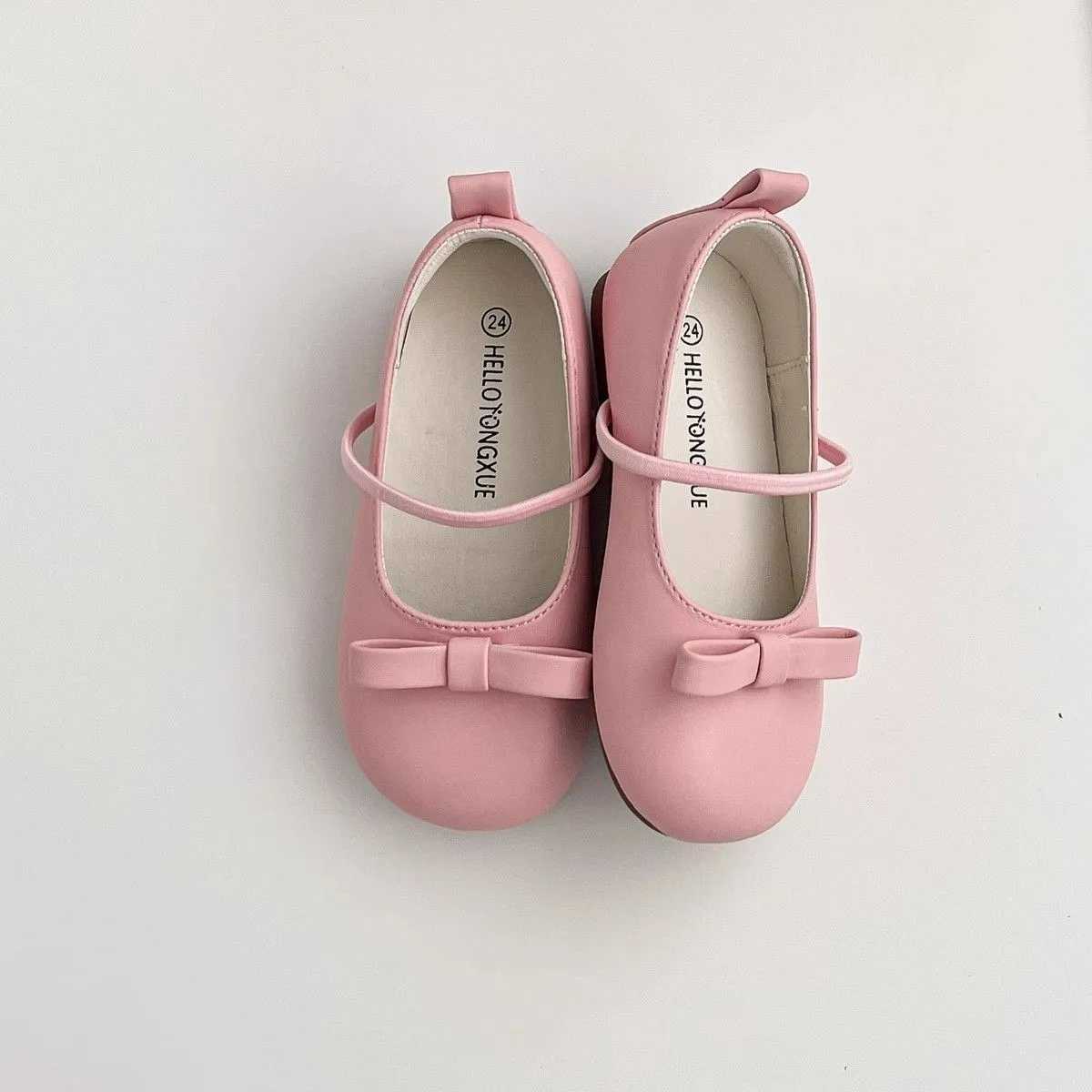 Childrens princess shoes with elastic band light soft little girl ballet apartment four-color casual Pu leather childrens shoes W241228