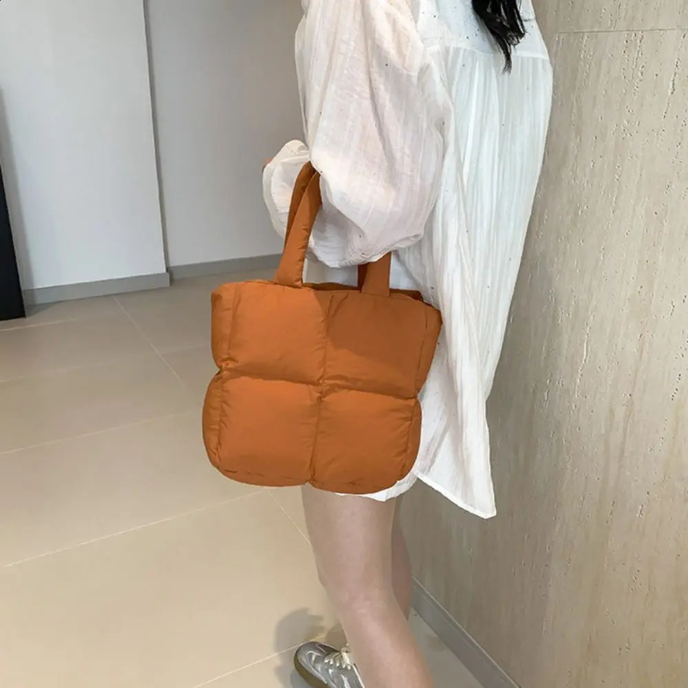 Fashion Nylon Space Cotton Handbag Solid Color Padded Cloud Tote Bag Square Large Capacity Puffy Shoulder Bag Daily 241227
