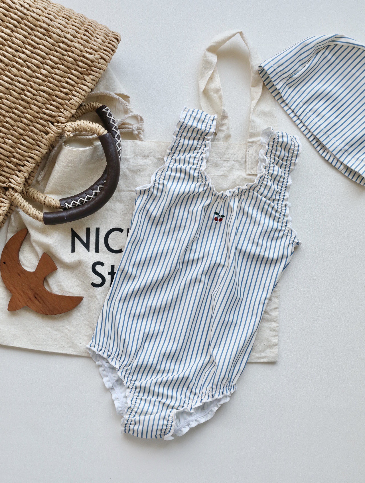 50265 Cosier de bain de printemps chaud pour enfants pour les femmes Suncreen Séchage rapide Bikini une seule pièce