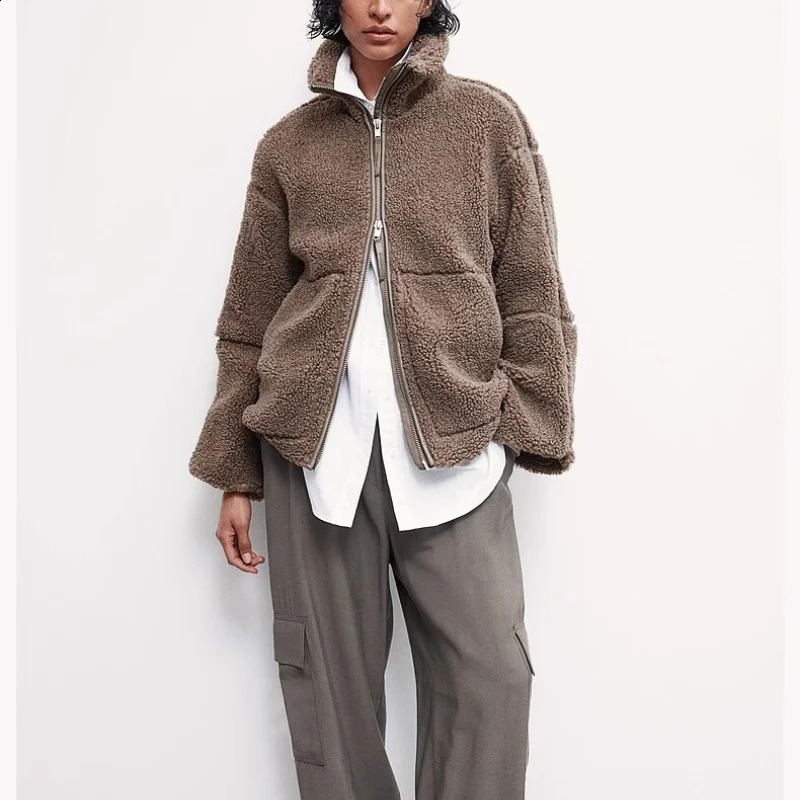 European and American style fashion simple and versatile stand-up collar zipper loose casual sherpa jacket 241227