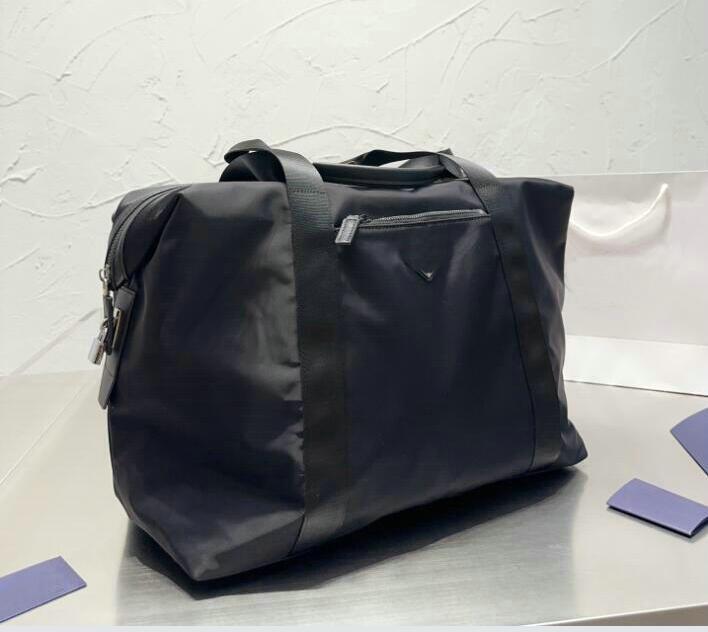 Luxury Duffle Bag Travel Luggage for Men Women Crossbody Totes Shoulder Travelling Bags Nylon Rain Cloth Duffel Handbags uiiy