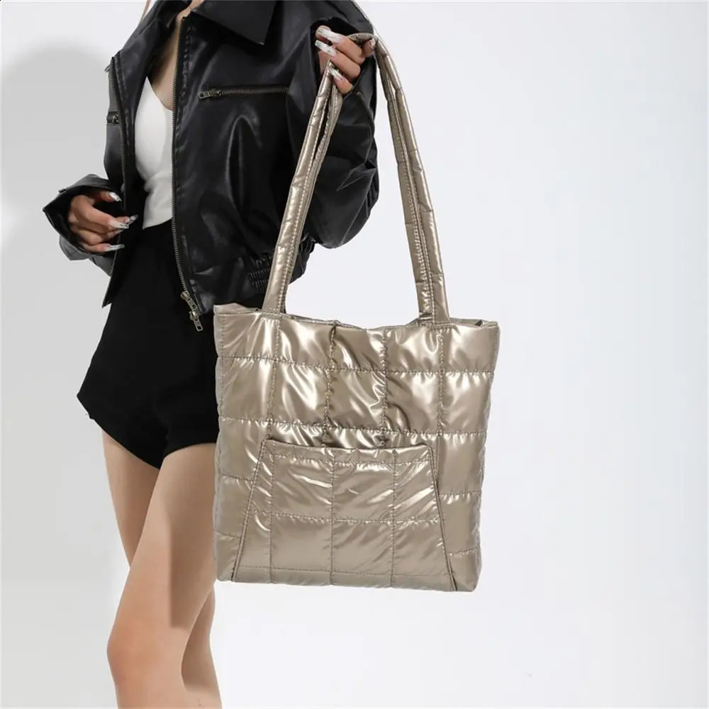 Women Large Capacity Shoulder Bag Quilted Handbags Casual Down Cotton Padded Tote Bags Girls Shopping Bags Underarm Bags 241227