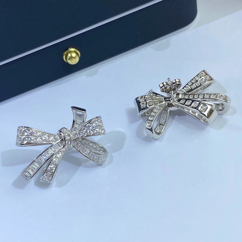 Luomansi Super Flashing Bow Diamond S925 Silver Earrings Fine Jewelry Wedding Party Birthday Romantic Woman Gift 241226