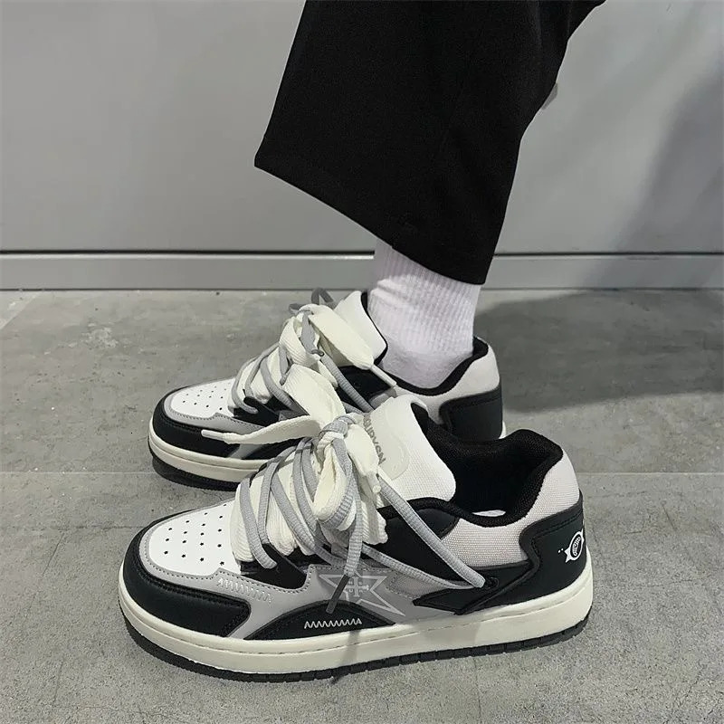Comemore Designer Sneakers 2023 Spring Fashion Men Skateboard Shoes for Women Casual Tenis Woman Street Style Breathable Shoe 44 ddmythur