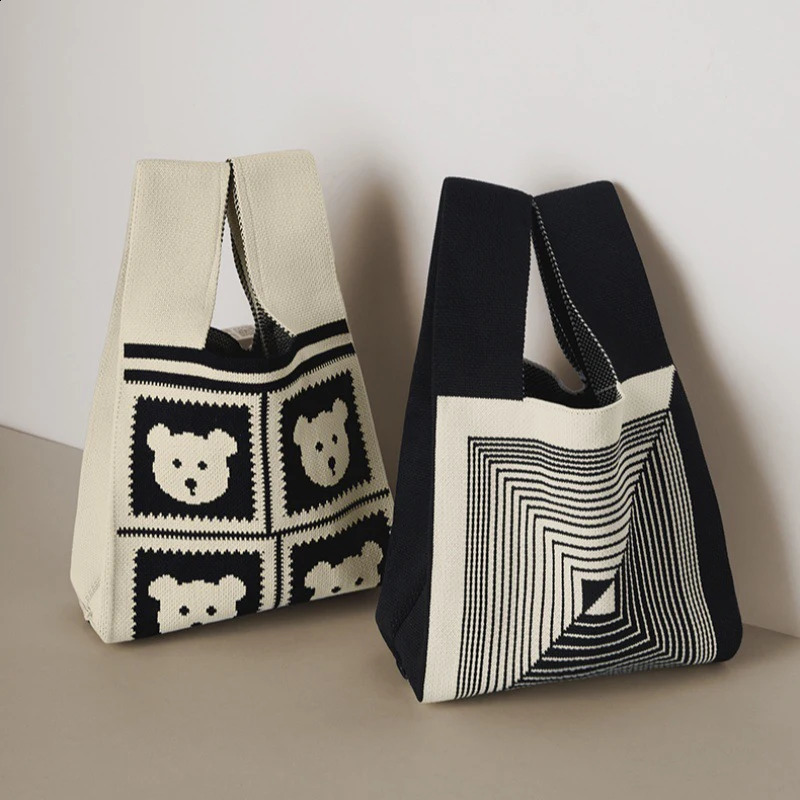 1Pcs Fashion Handmade Striped Yarn Knitted Woven Handbag Knot Wrist Bag Korean Casual Tote Reusable Shopping Bags 241225