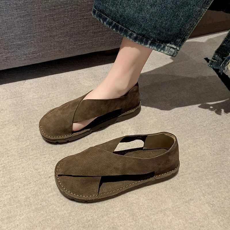 New Women Designer Sandals Flat Low Heel Sneakers Casual Gladiator Barefoot Loafers Slip-on Summer Spring Comfortable Loafers M250616