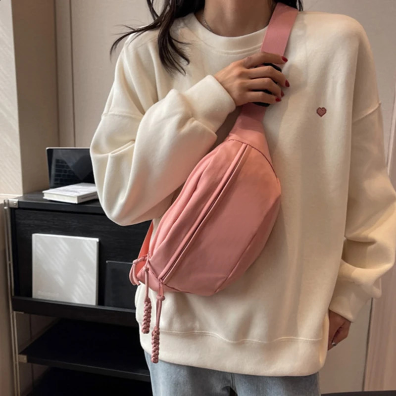 Chest Bag Banana Bag For Women Sling Crossbody Waist Pack Canvas Running Waist Bag Casual Fanny Packs Sport Half Moon Belt Bag 241228