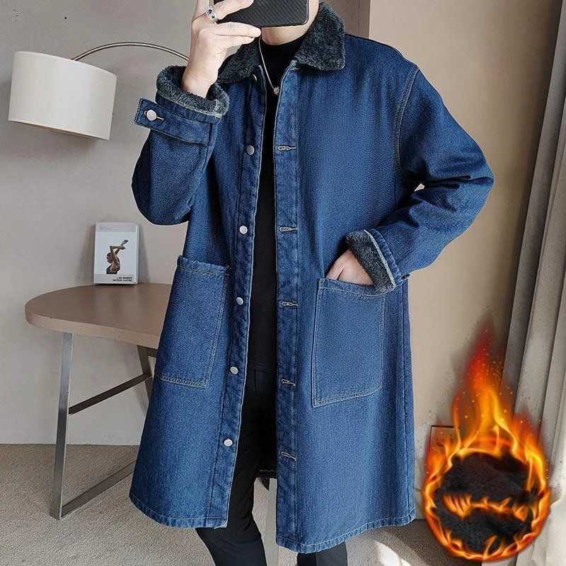 Retro denim trench coat mens mid to long loose top windproof autumn and winter plush thick coat jacket W241228