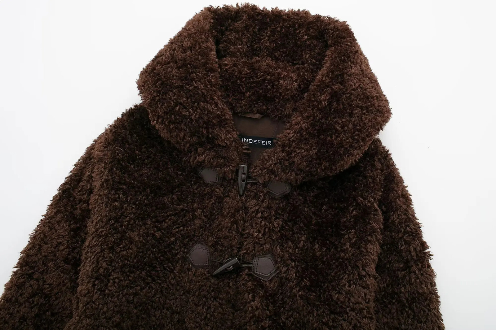 European and American style hooded versatile sherpa jacket with knotted leather buckle casual warm jacket 241227