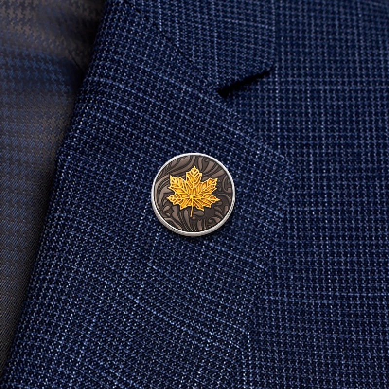 KFLK Fashion Golden Maple Leave Brooch Pins Exquisite Brooches For Mens Costumes Badge Brooch Man Arrive 241227