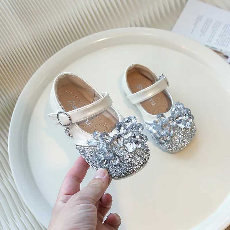 Girl Princess Leather Shoes Spring and Autumn Water Diamond Luxury Childrens Ballet Dance Shoes Fashion Leather Boots Childrens Apartment W241228