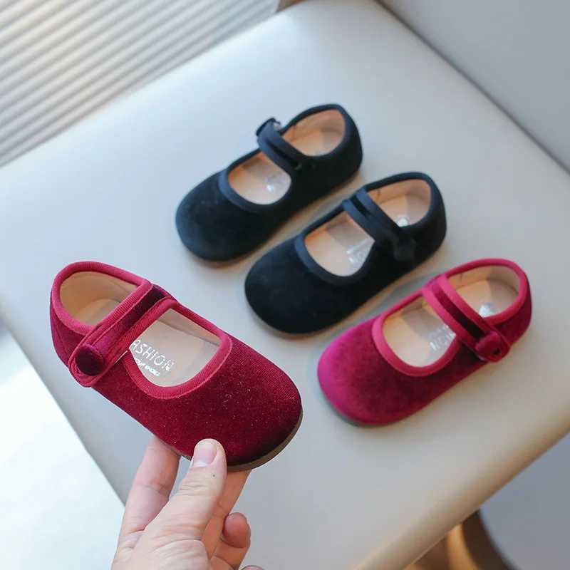 Baby Girl Shoes Vintage Velvet Girls Casual Shoes Soft Flats Children Kids Toddlers Comfortable Dance Mary Janes Loafers W241228