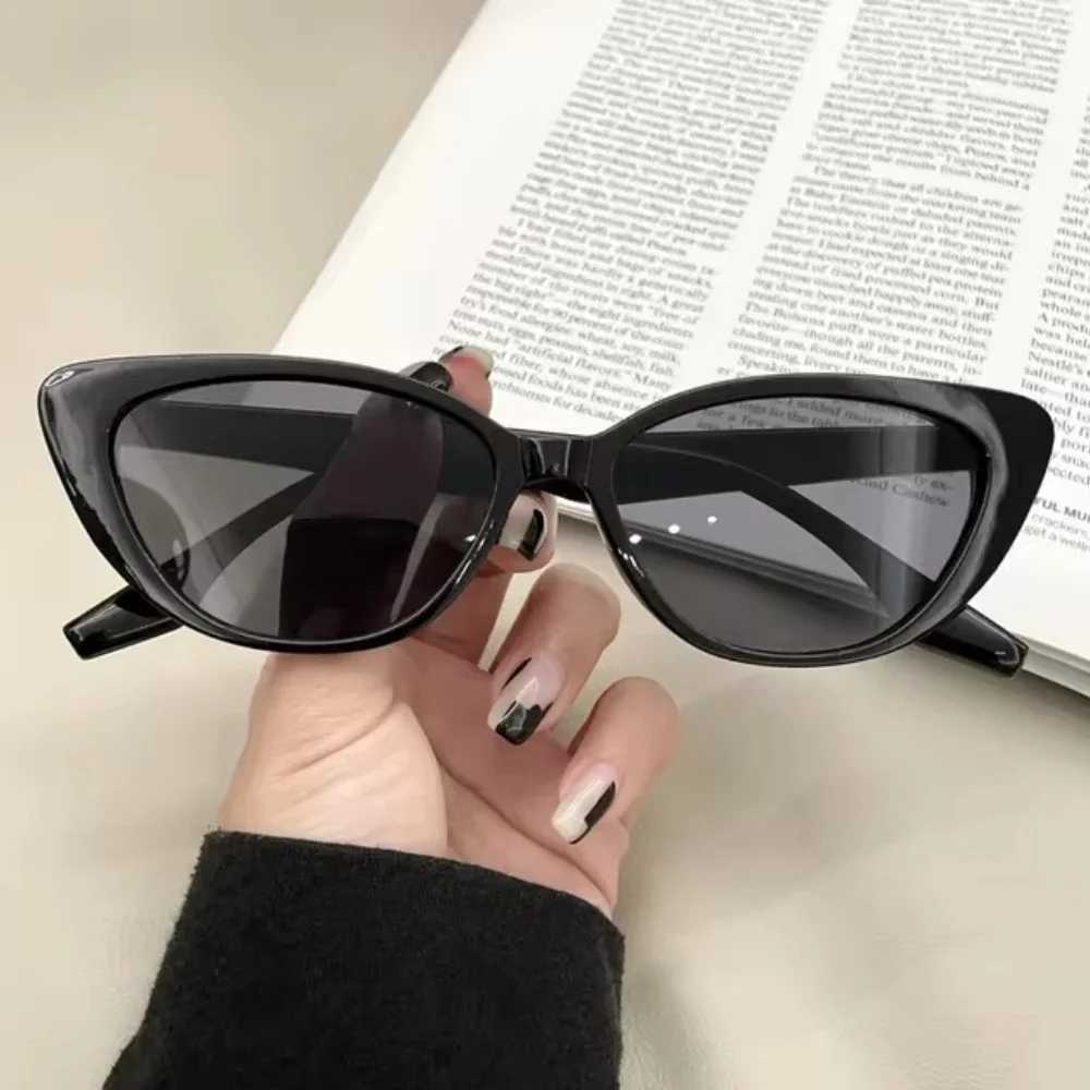 New Vintage Women Cats Eye Sunglasses Lady Retro Cat Eye Sun Glasses Brand Designer Ocean Lenses Summer Eyewear for FemaleXJ241228