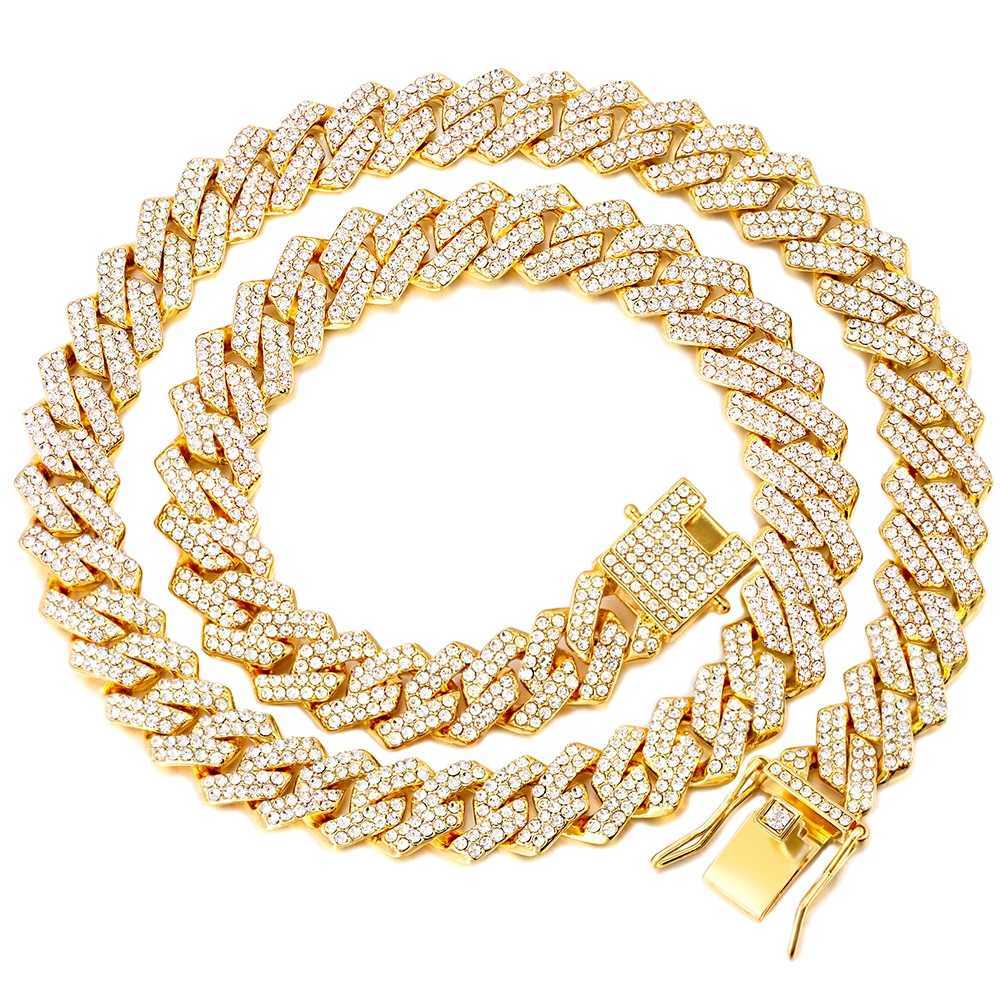 Dog Collars High Quality Dog Collar Chain Diamond Cuban Chain Gold Shining Bulldog Necklace Cat Collar Pet Accessories T250211 H250219