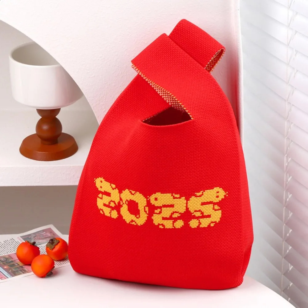 Simple Cartoon Knot Wrist Bag Year of The Snake Weave Year Knitted Bag Gift Purse Wool Bucket Bag Travel 241227