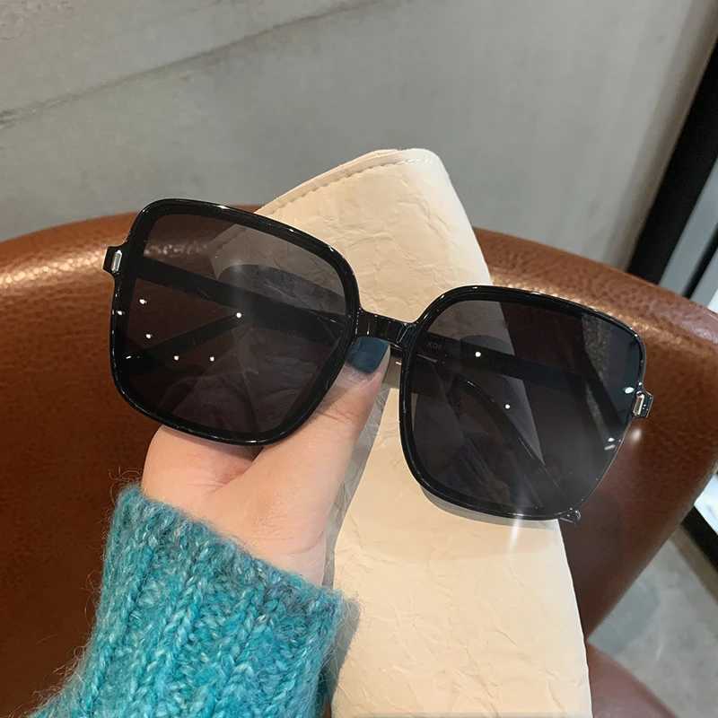 Square Sunglasses Woman Retro Vintage Gradient Sun Glasses Female Clear Lens Black White Oculos De Sol Glasses Women XJ241228