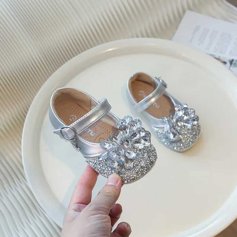 Girl Princess Leather Shoes Spring and Autumn Water Diamond Luxury Childrens Ballet Dance Shoes Fashion Leather Boots Childrens Apartment W241228