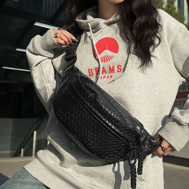 Unisex Waist Bag Large Capacity Fanny Packs Woven pattern Chest Fashion Shoulder Crossbody Bags Highquality Belt 241223