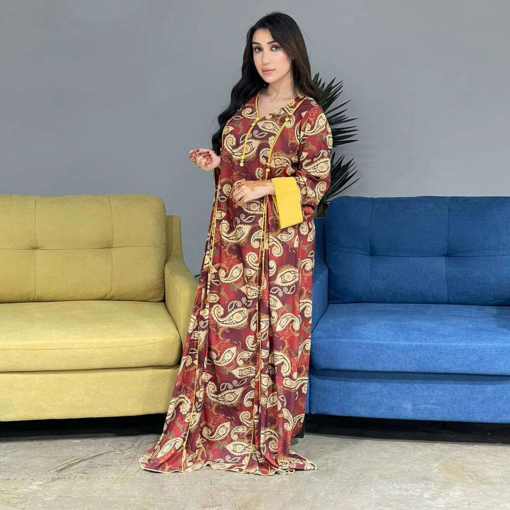 Muslim Arab Dubai Women's Fashion Printed Robe Middle Eastern Dress