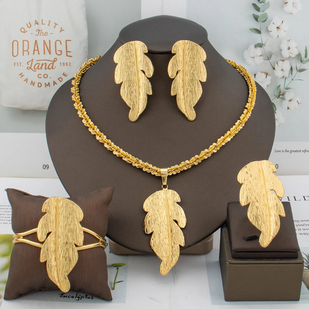 Simple Gold Color Copper Plant Leaf Earrings Chain Bangle Ring for Women Italy Fashion Statement Bracelet Necklace Jewelry Gift 241226