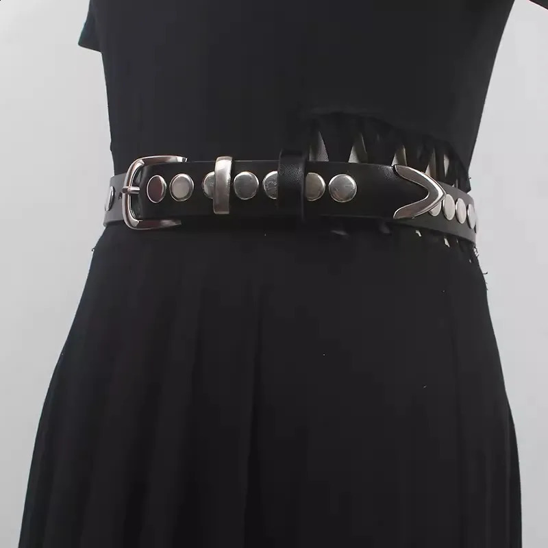 Womens Runway Fashion Black Genuine Leather Rivet Cummerbunds Female Dress Corsets Waistband Belts Decoration Wide Belt R925 241227