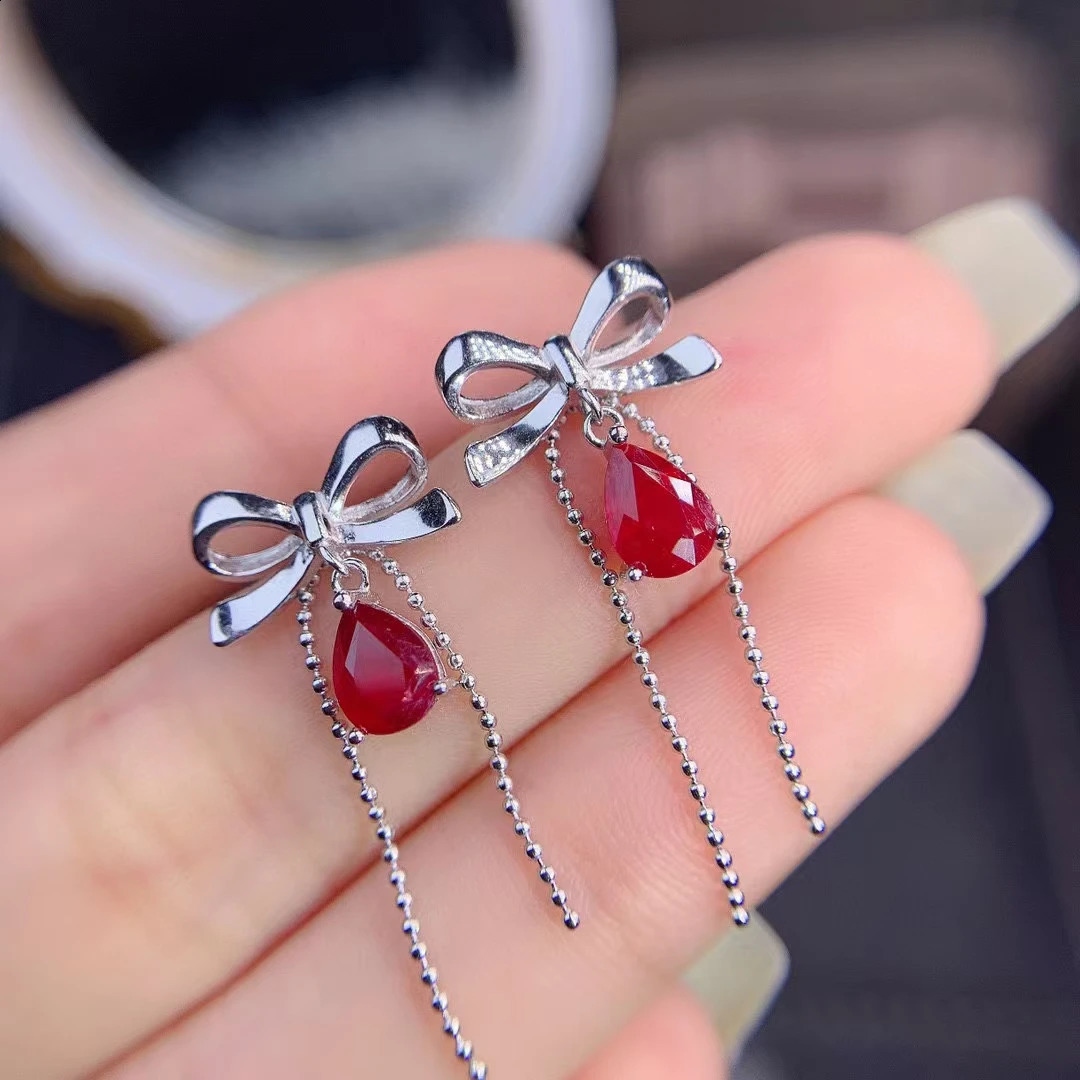 KJJEAXCMY Fine Jewelry Natural Ruby Earrings For Women S925 Pure Silver Exquisite Inlaid High Clarity Gem Support Testing 241226