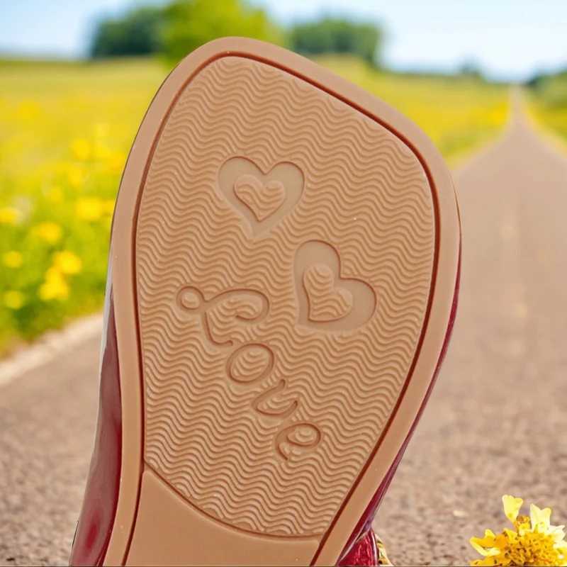 Girl Mary Jane Single Shoes Princess Red Flats Primary School Fashionable White Leather Shoes Childrens Bean Shoes W241228